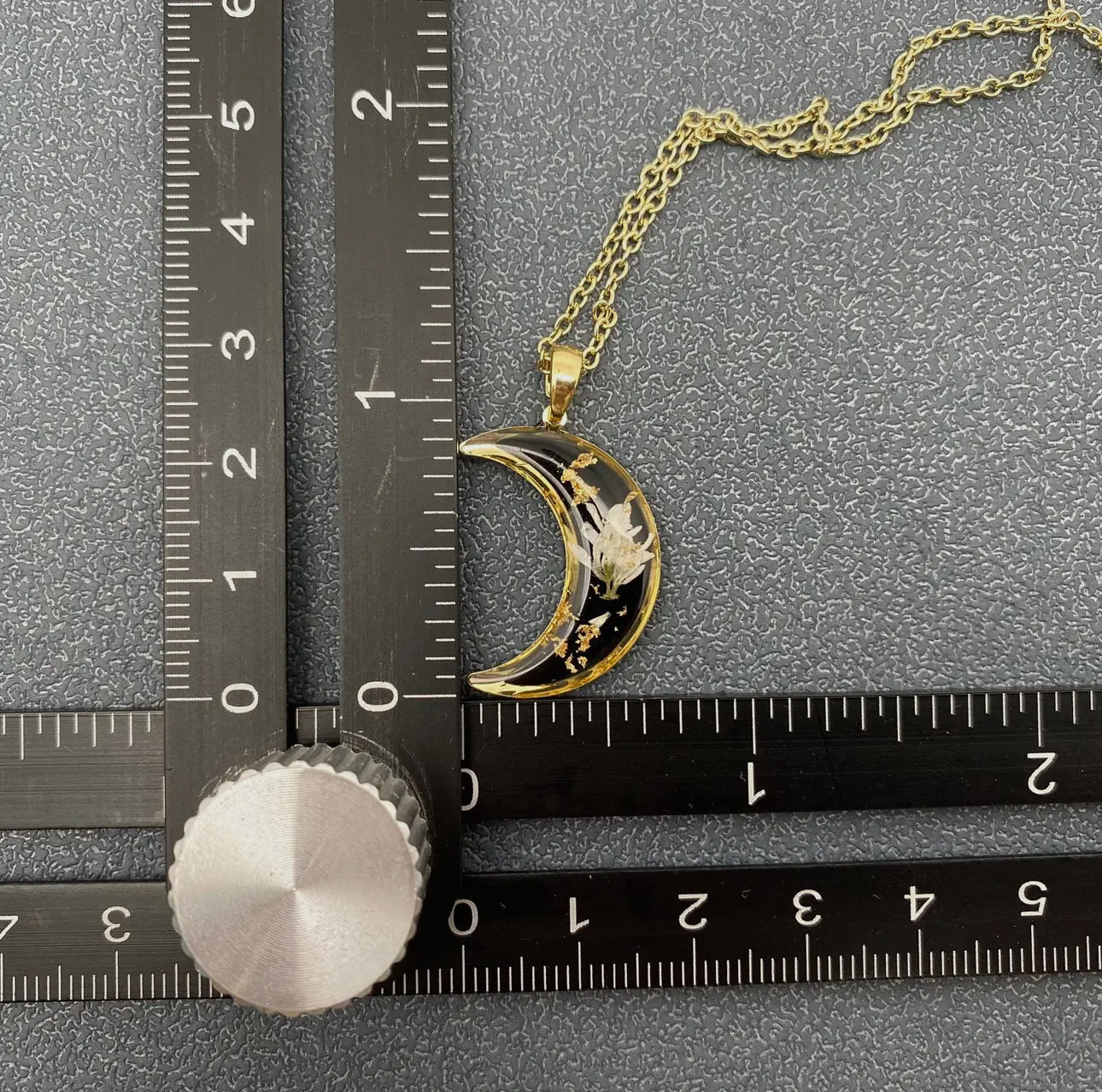 Dried Flower Crescent Moon Necklace